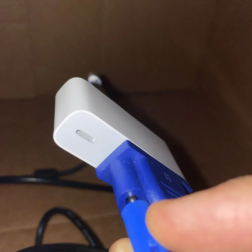 OEM Apple A1439 Lightning to VGA Adapter MD825ZM/A W VGA Cable Combo